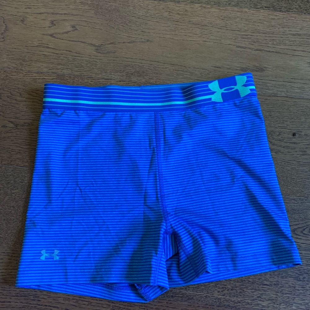 Under armor spandex shorts